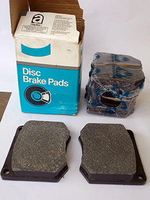 Asbestos containing brake pads available off the shelf in Australia till 2004